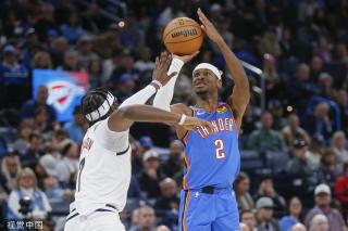 在边后卫位 在边后卫位