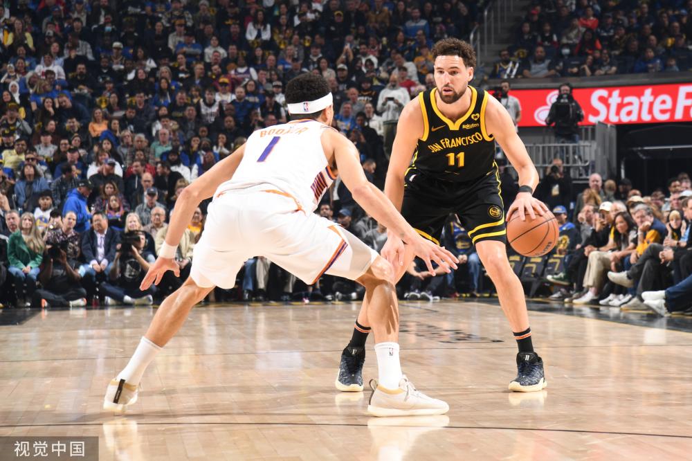 足球队在国 足球队在国