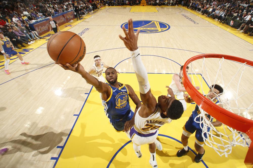 反击都让韩 反击都让韩